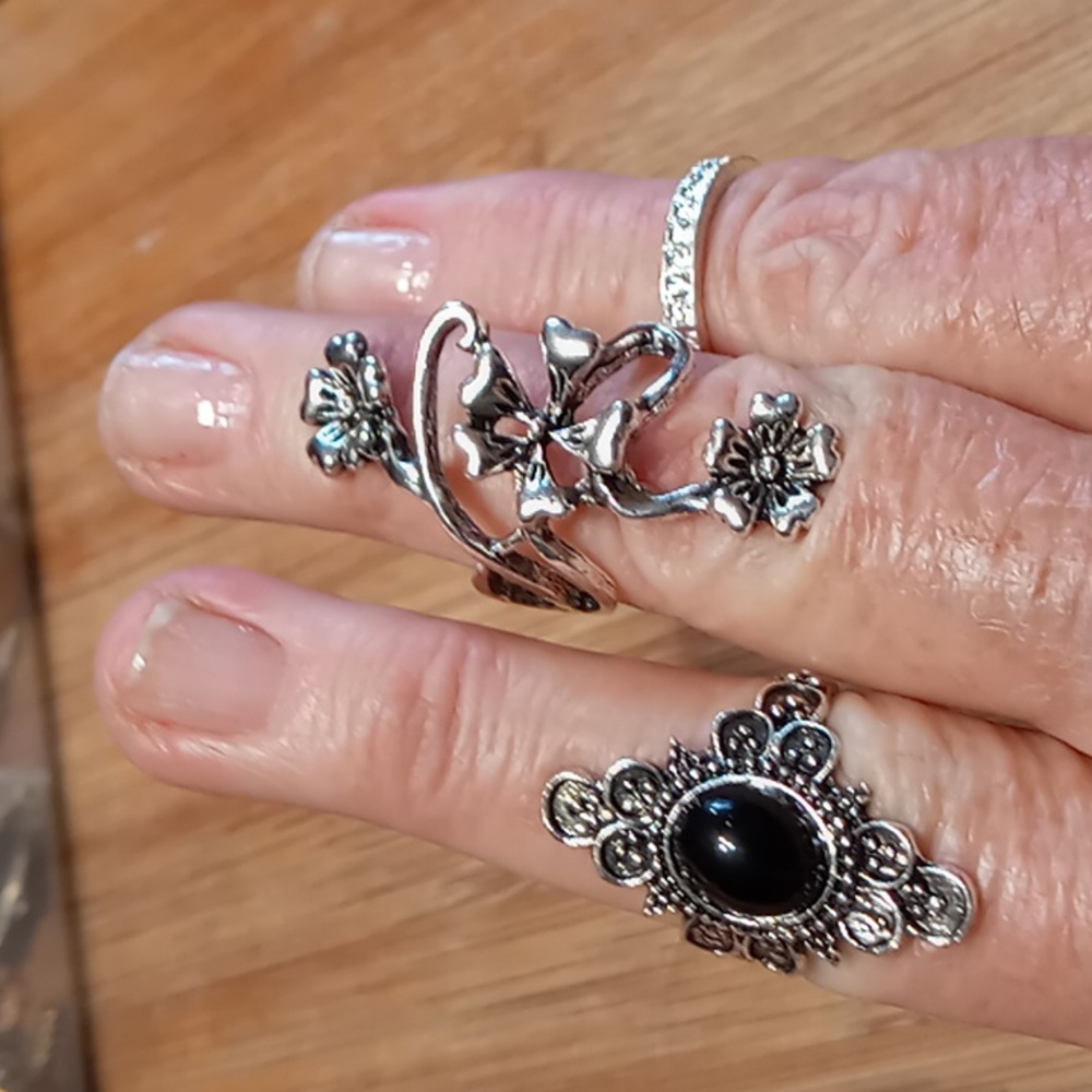 3 silver tone rings